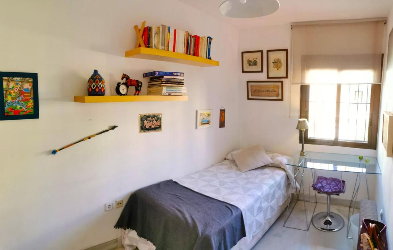 Habitacion Agradable Con Bano Individual Севилья Экстерьер фото