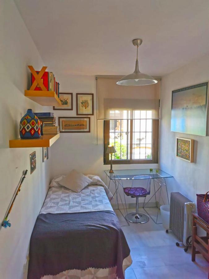 Habitacion Agradable Con Bano Individual Севилья Экстерьер фото
